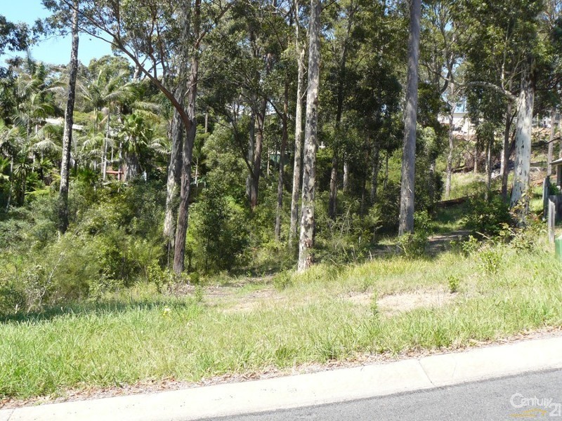 22 Merriwee Avenue, Malua Bay NSW 2536