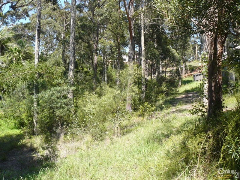 22 Merriwee Avenue, Malua Bay NSW 2536