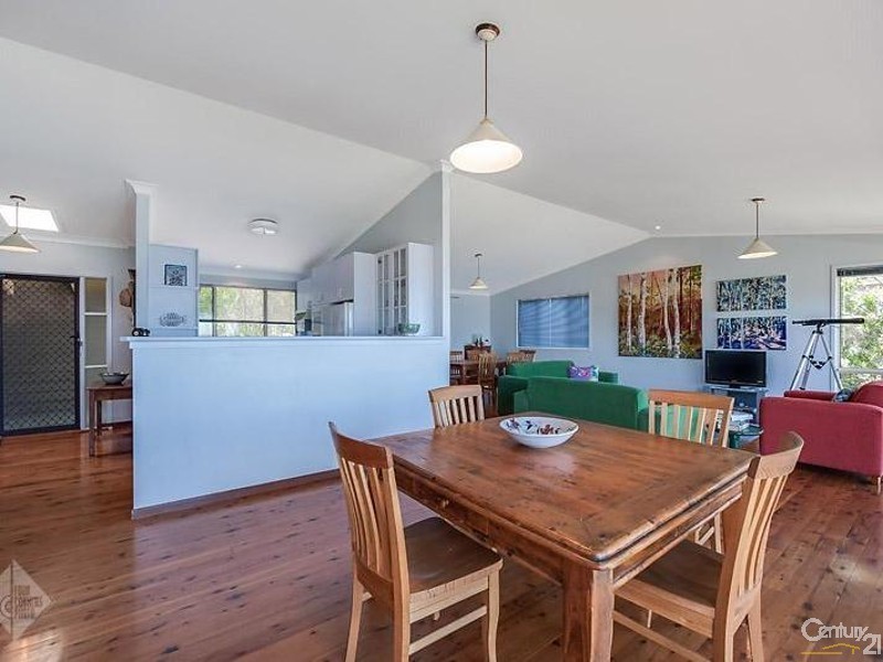 46 Iluka Avenue, Malua Bay NSW 2536