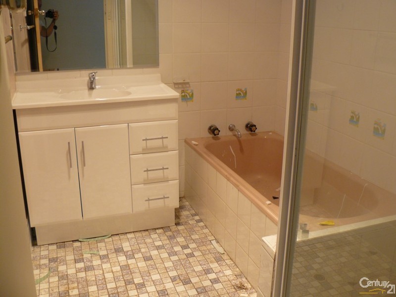 43 Old Princes Highway, Batemans Bay NSW 2536
