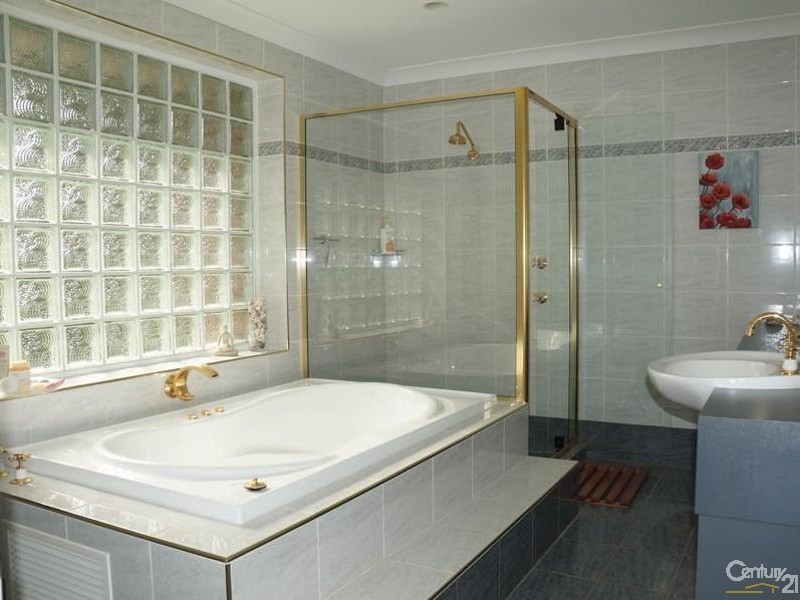 25 Lewana Close, Lilli Pilli NSW 2536