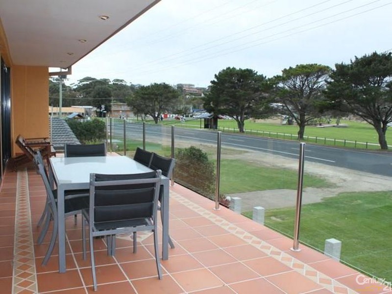 551 George Bass Drive, Malua Bay NSW 2536