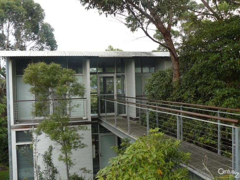 29 Mulgowrie Street, Malua Bay NSW 2536