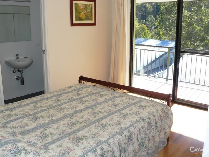 9 Jarrah Way, Malua Bay NSW 2536