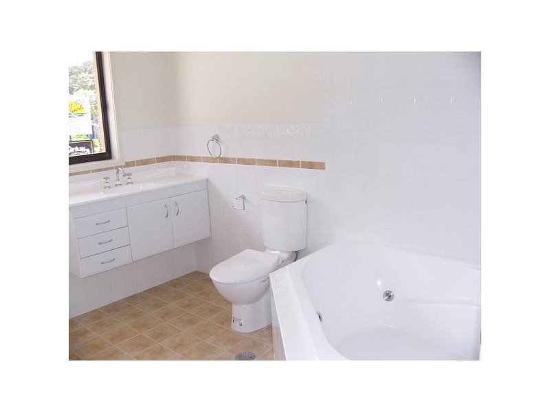 Units 1 and 2/366 GEORGE BASS DRIVE, Malua Bay NSW 2536