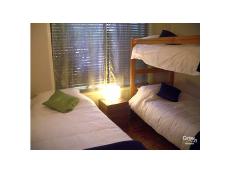 27 ILUKA AVENUE, Malua Bay NSW 2536