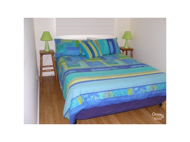 17 Garagarang Street, Malua Bay NSW 2536