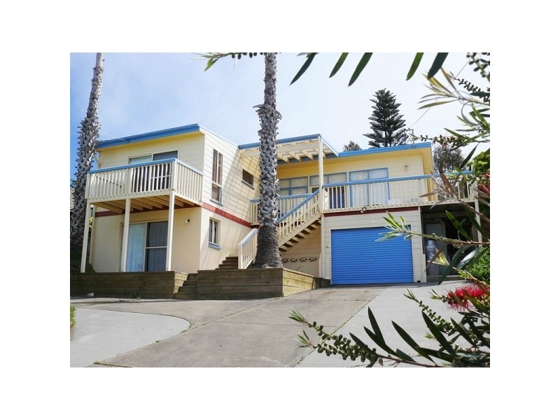 20 Tallawang Avenue, Malua Bay NSW 2536