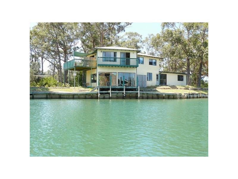 2154 George Bass Drive, Tomakin NSW 2537