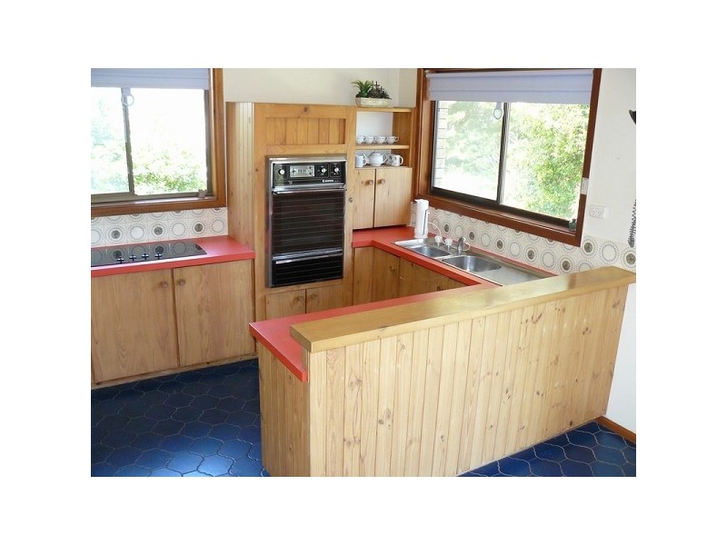 27 Fairview Drive, Lilli Pilli NSW 2536