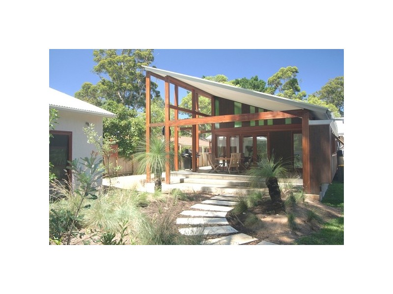 35 Elizabeth Drive, Broulee NSW 2537