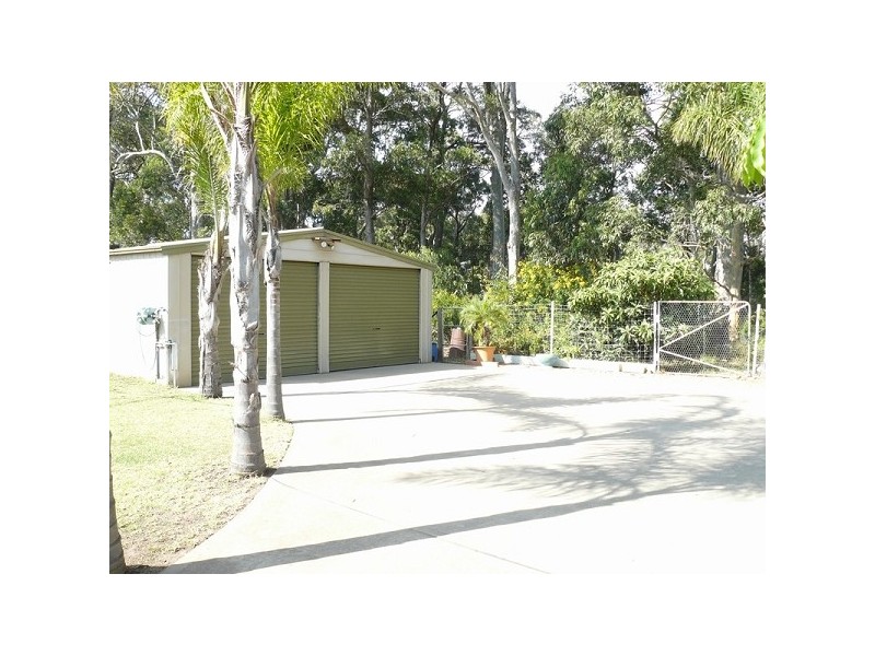 8 Merriwee Avenue, Malua Bay NSW 2536