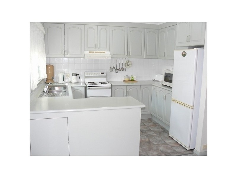 4/20 Cambridge Crescent, Broulee NSW 2537