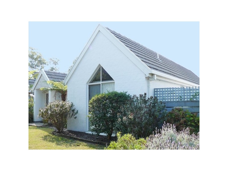 4/20 Cambridge Crescent, Broulee NSW 2537