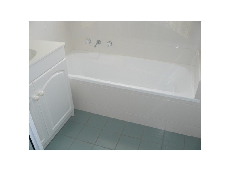 4/20 Cambridge Crescent, Broulee NSW 2537