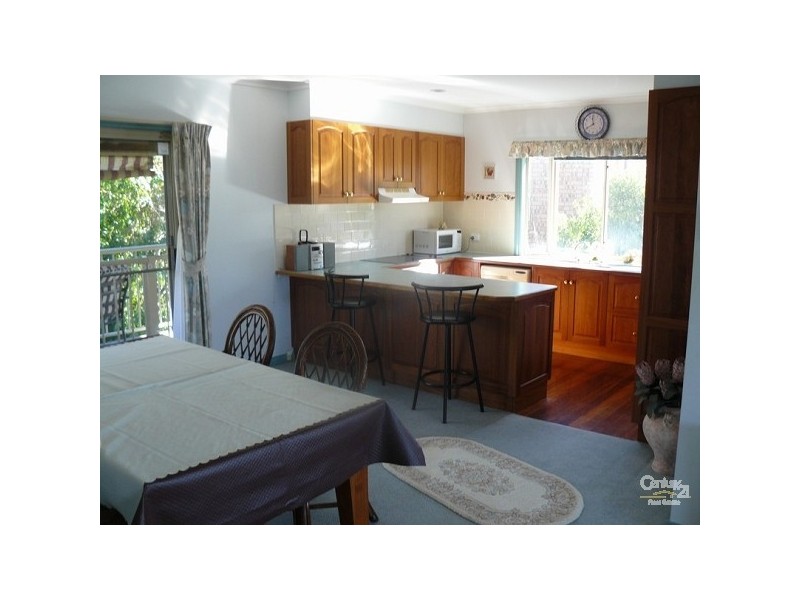555 George Bass Drive, Malua Bay NSW 2536