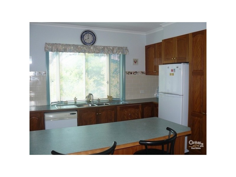 555 George Bass Drive, Malua Bay NSW 2536