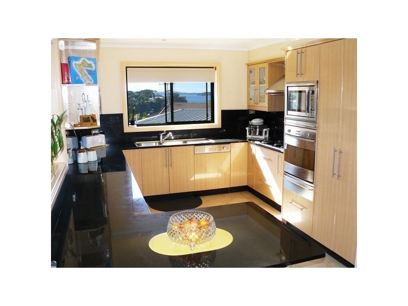 43 Karoo Crescent, Malua Bay NSW 2536