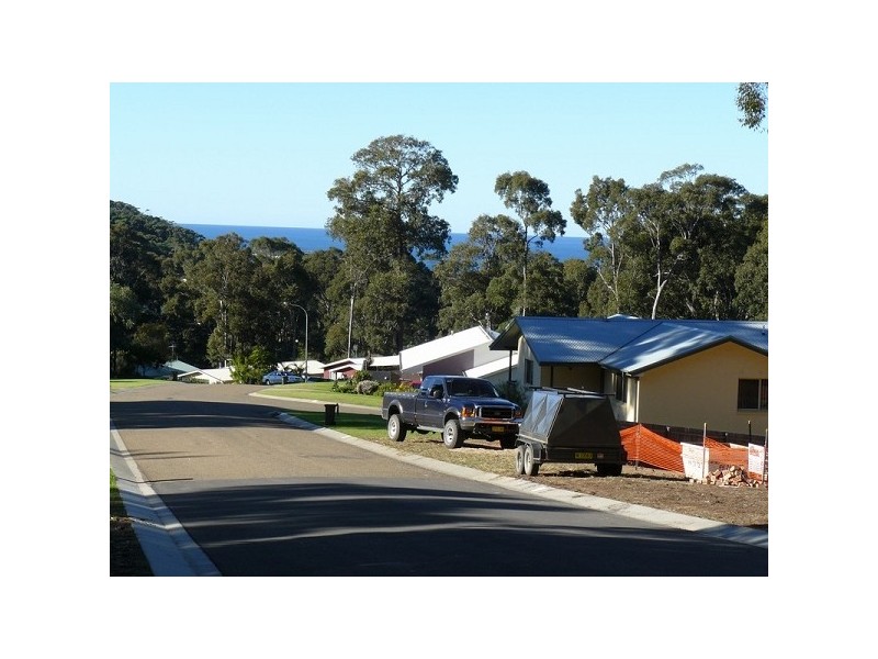 - Warragai Place, Malua Bay NSW 2536
