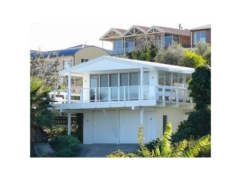 40 Tallawang Avenue, Malua Bay NSW 2536