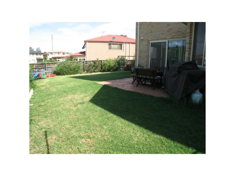 18 Iwan Place, Beaumont Hills NSW 2155