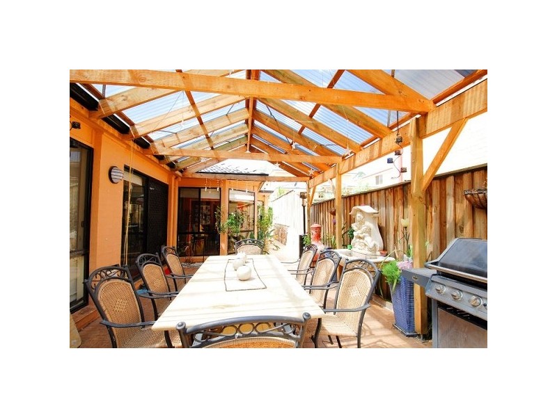 8 Parkridge Circuit, Kellyville NSW 2155