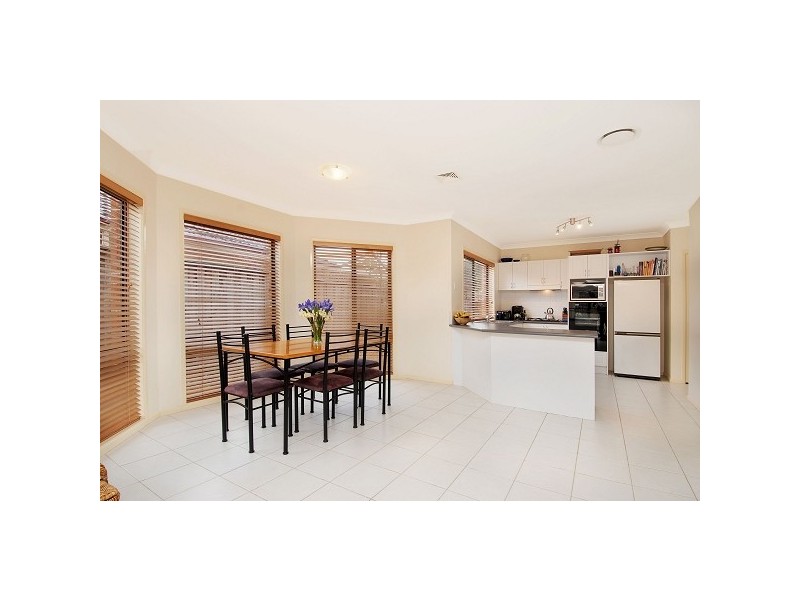 6 Berrimilla Way, Beaumont Hills NSW 2155