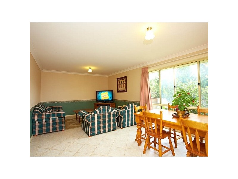 16 Falkirk Court, Kellyville NSW 2155