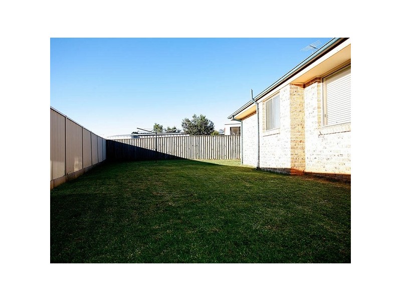 35 Ipswich Ave, Glenwood NSW 2768