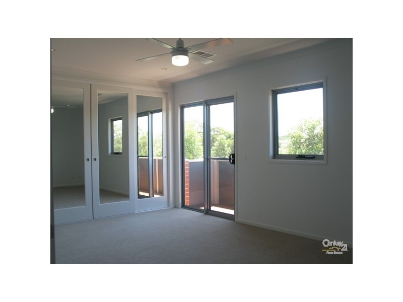 6 Caddies Blvd, Rouse Hill NSW 2155