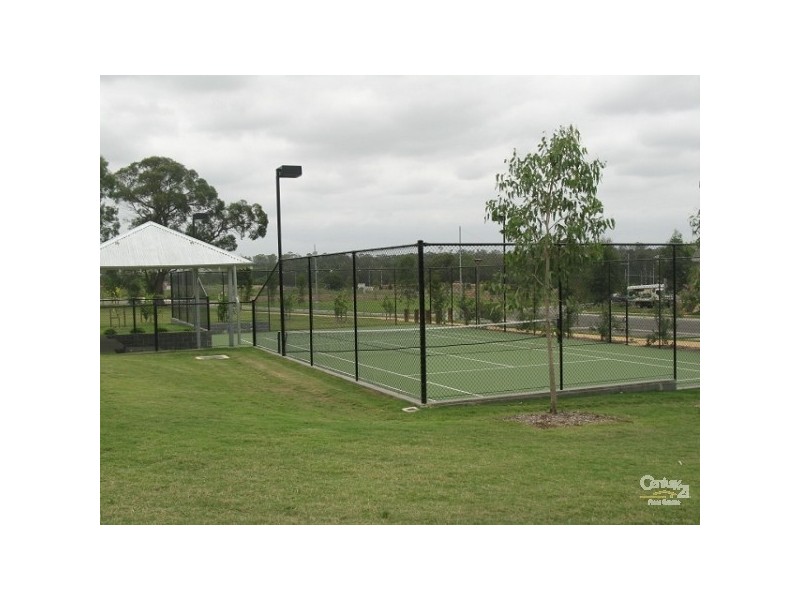 6 Caddies Blvd, Rouse Hill NSW 2155