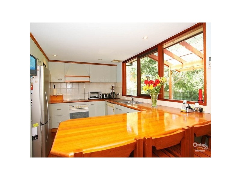 8 Boden Place, Castle Hill NSW 2154