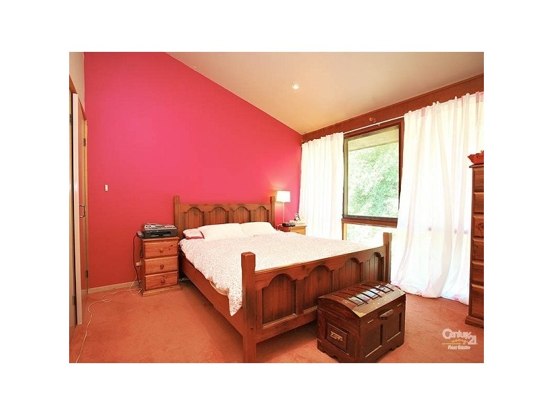 8 Boden Place, Castle Hill NSW 2154