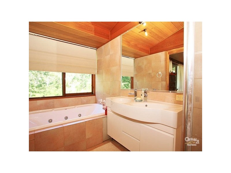 8 Boden Place, Castle Hill NSW 2154