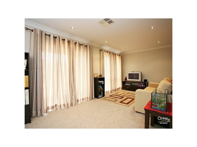2 Pannu Place, Kellyville NSW 2155