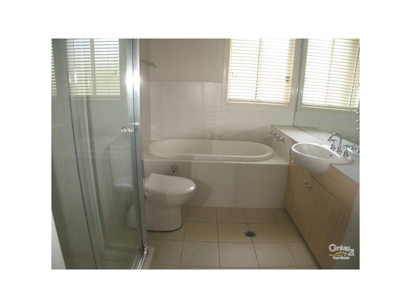 9 / 11 Harrington Ave, Castle Hill NSW 2154