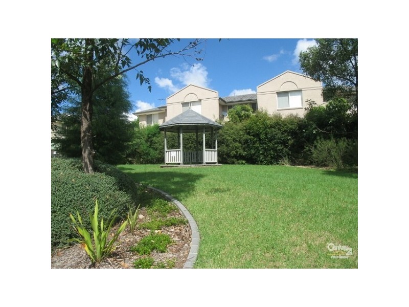 9 / 11 Harrington Ave, Castle Hill NSW 2154