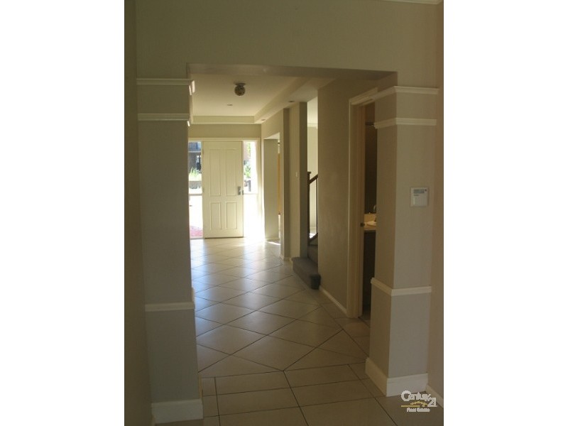 5 Blackthorn Place, Kellyville NSW 2155