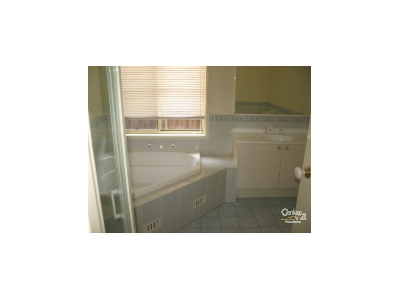 114 Adelphi St, Rouse Hill NSW 2155