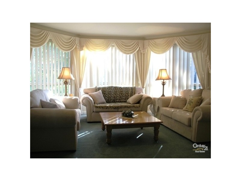 2 Garnet Place, Kellyville NSW 2155