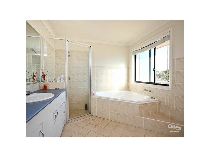 28 Cattai Creek Drive, Kellyville NSW 2155