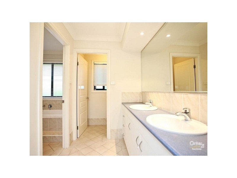 28 Cattai Creek Drive, Kellyville NSW 2155