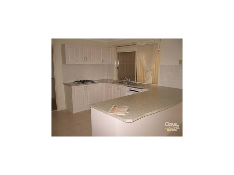 8 Pluto Court, Glenwood NSW 2768