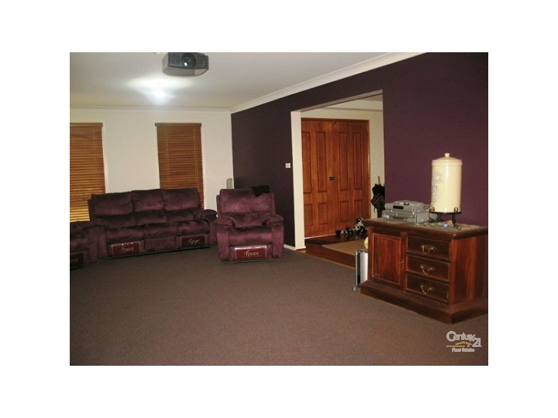 132 Perfection Ave, Stanhope Gardens NSW 2768