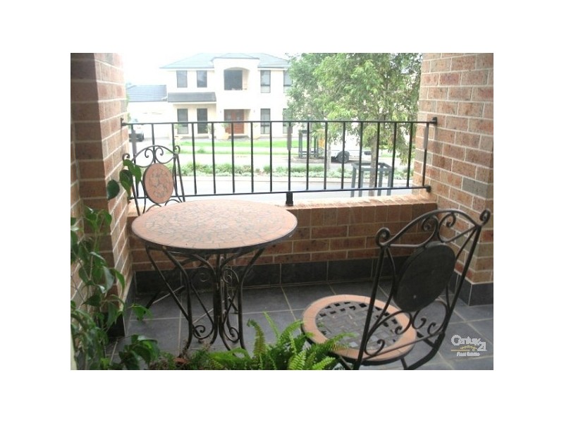 132 Perfection Ave, Stanhope Gardens NSW 2768