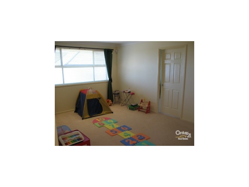 8 Seton Place, Rouse Hill NSW 2155