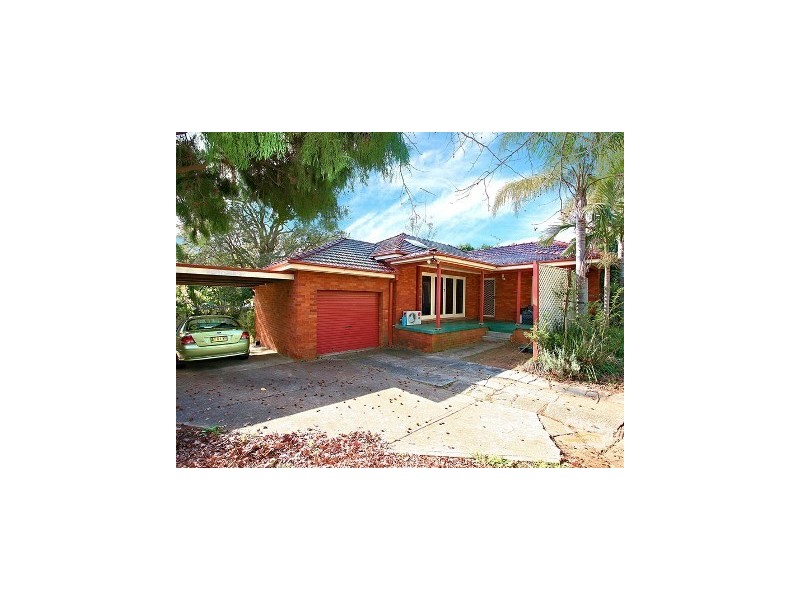 8 Cecil Ave, Castle Hill NSW 2154