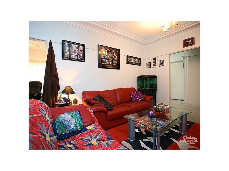 8 Cecil Ave, Castle Hill NSW 2154