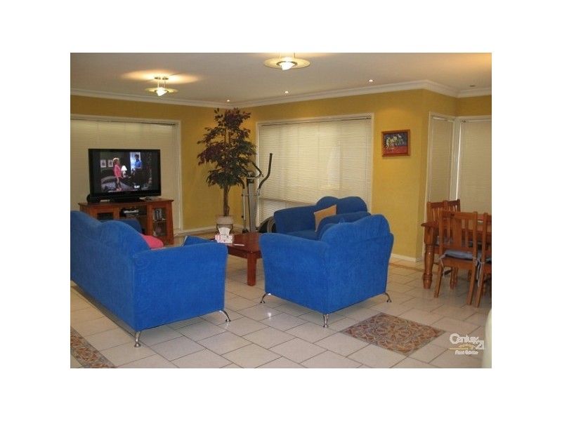 23 Forman Ave, Glenwood NSW 2768