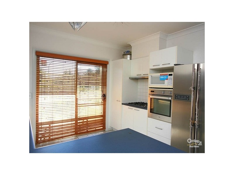 15 Newbury Ave, Stanhope Gardens NSW 2768